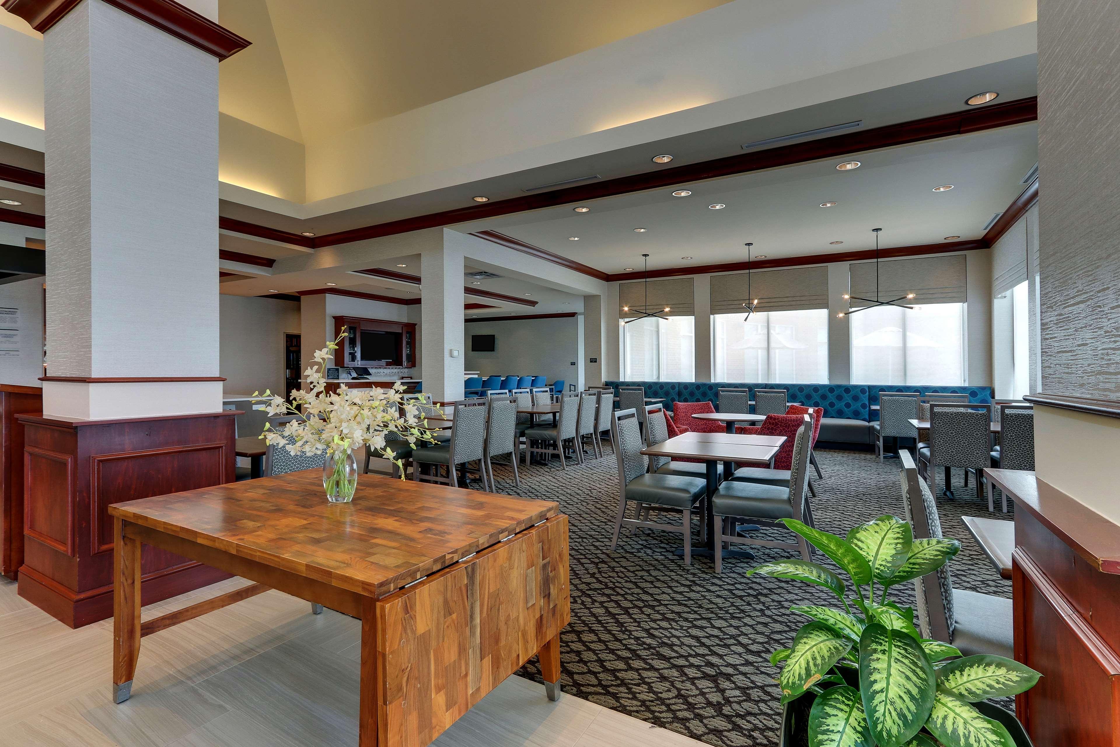 Hilton Garden Inn Indianapolis Airport Plainfield Esterno foto