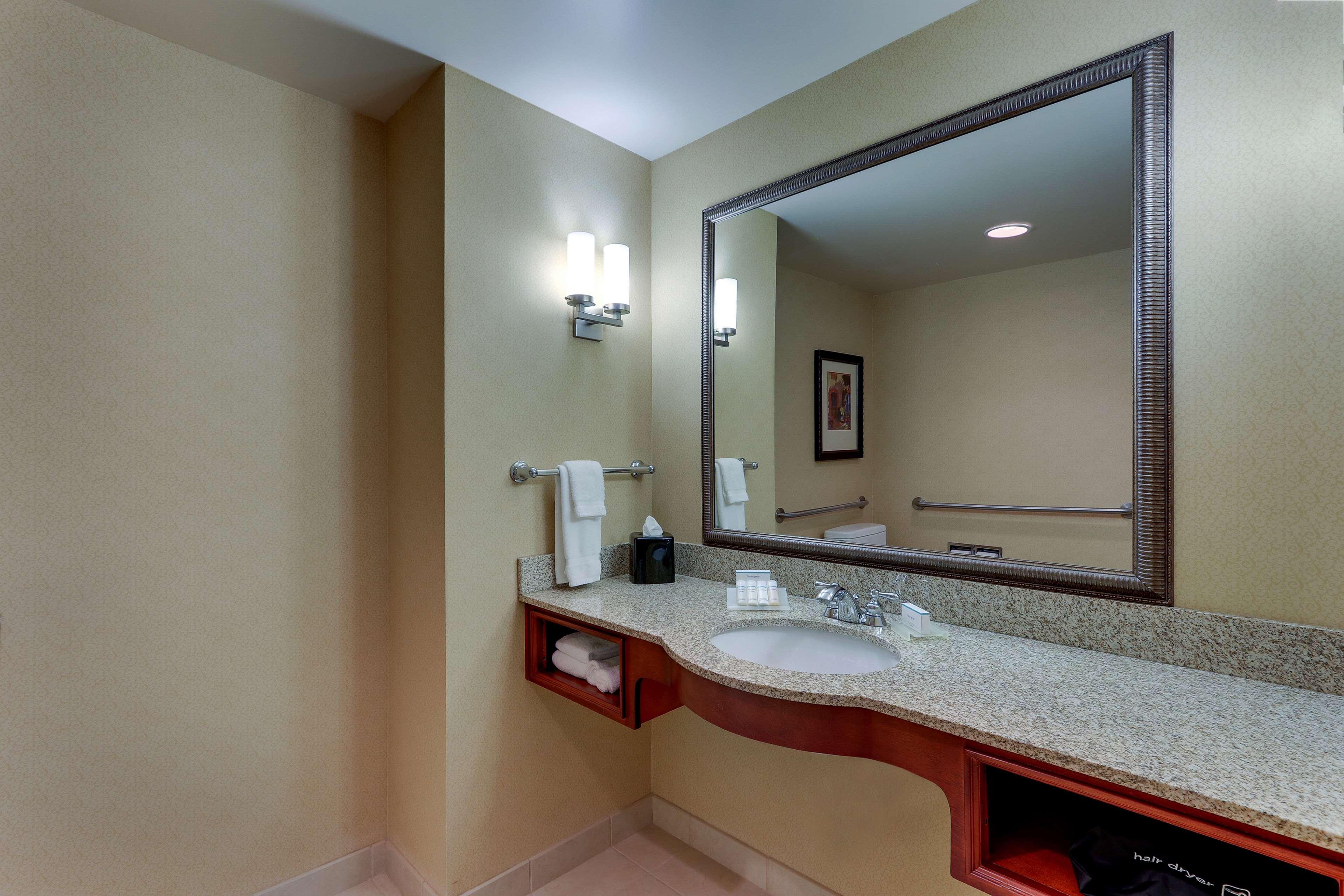 Hilton Garden Inn Indianapolis Airport Plainfield Esterno foto
